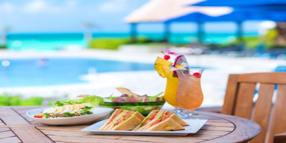宮古島東急ホテル&リゾーツの朝食を食べながら与那浜ビーチを眺めよう！